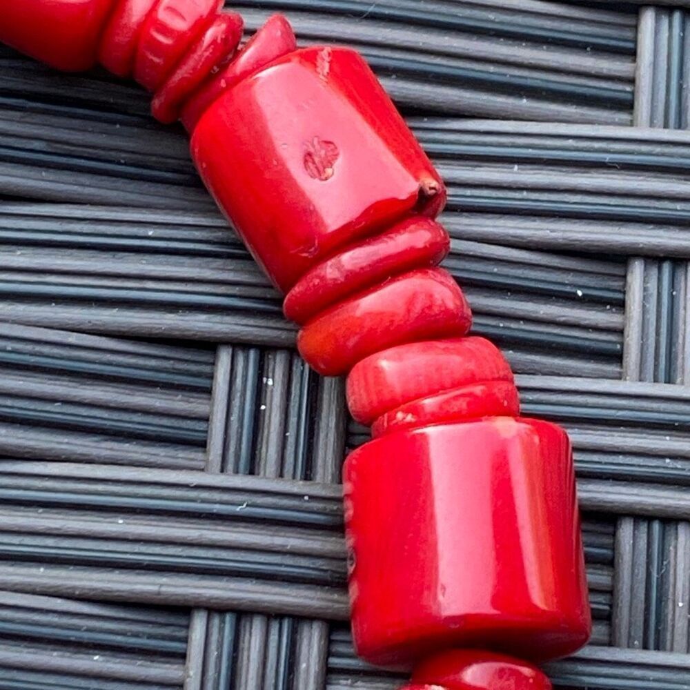 JAY KING RED BAMBOO CORAL BEADED CHUNKY NECKLACE - Picture 6 of 10